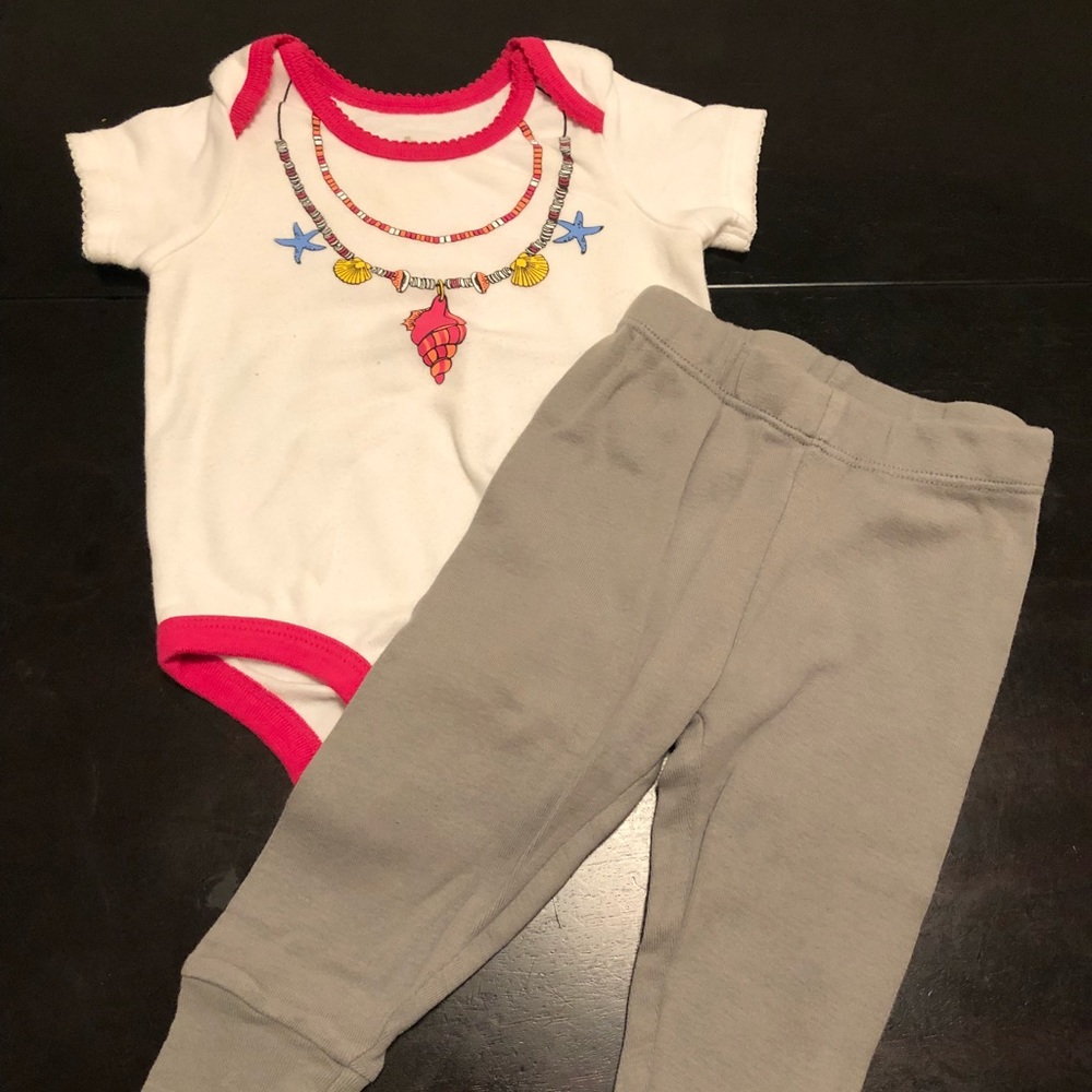 Mermaid Necklace Outfit
